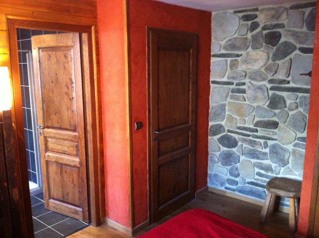 Au Chant Des Marmites Saint-Lary-Soulan Zimmer foto