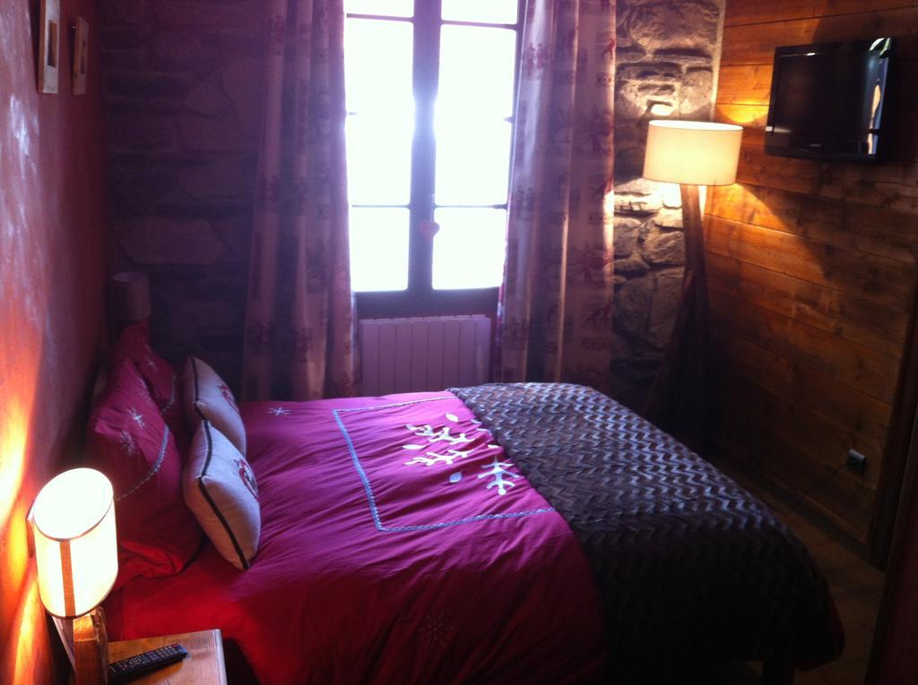 Au Chant Des Marmites Saint-Lary-Soulan Zimmer foto